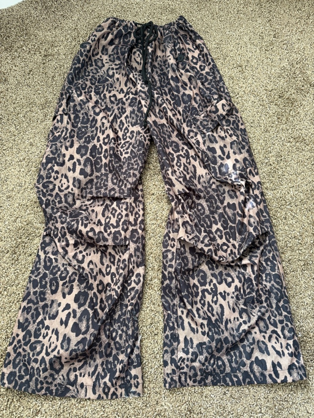 Leopard Print Wide-Leg Pants in Brown and Black
